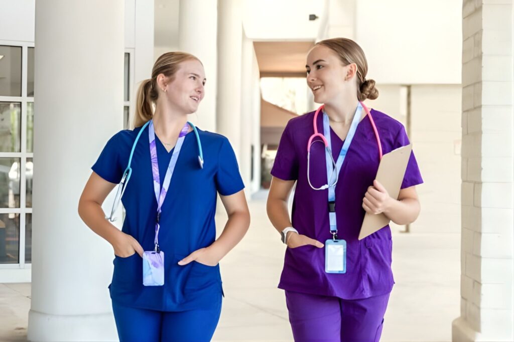 medical uniforms in dubai